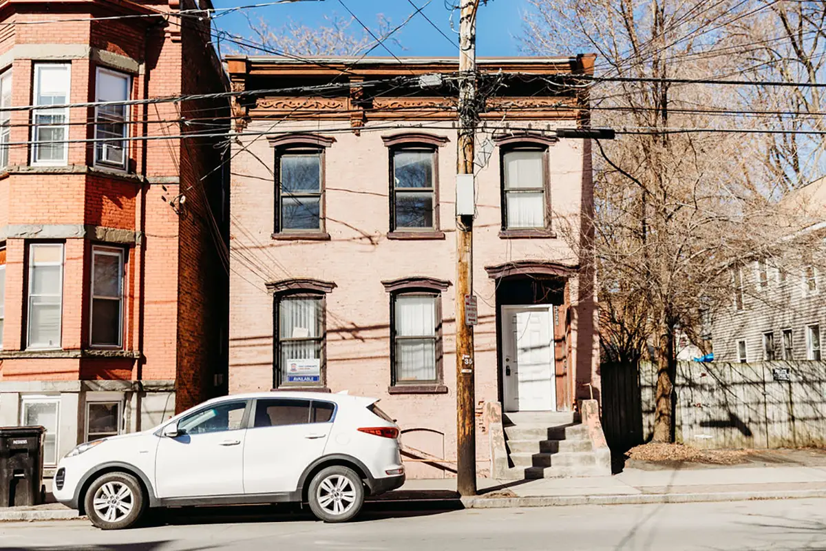 3229 6th Ave